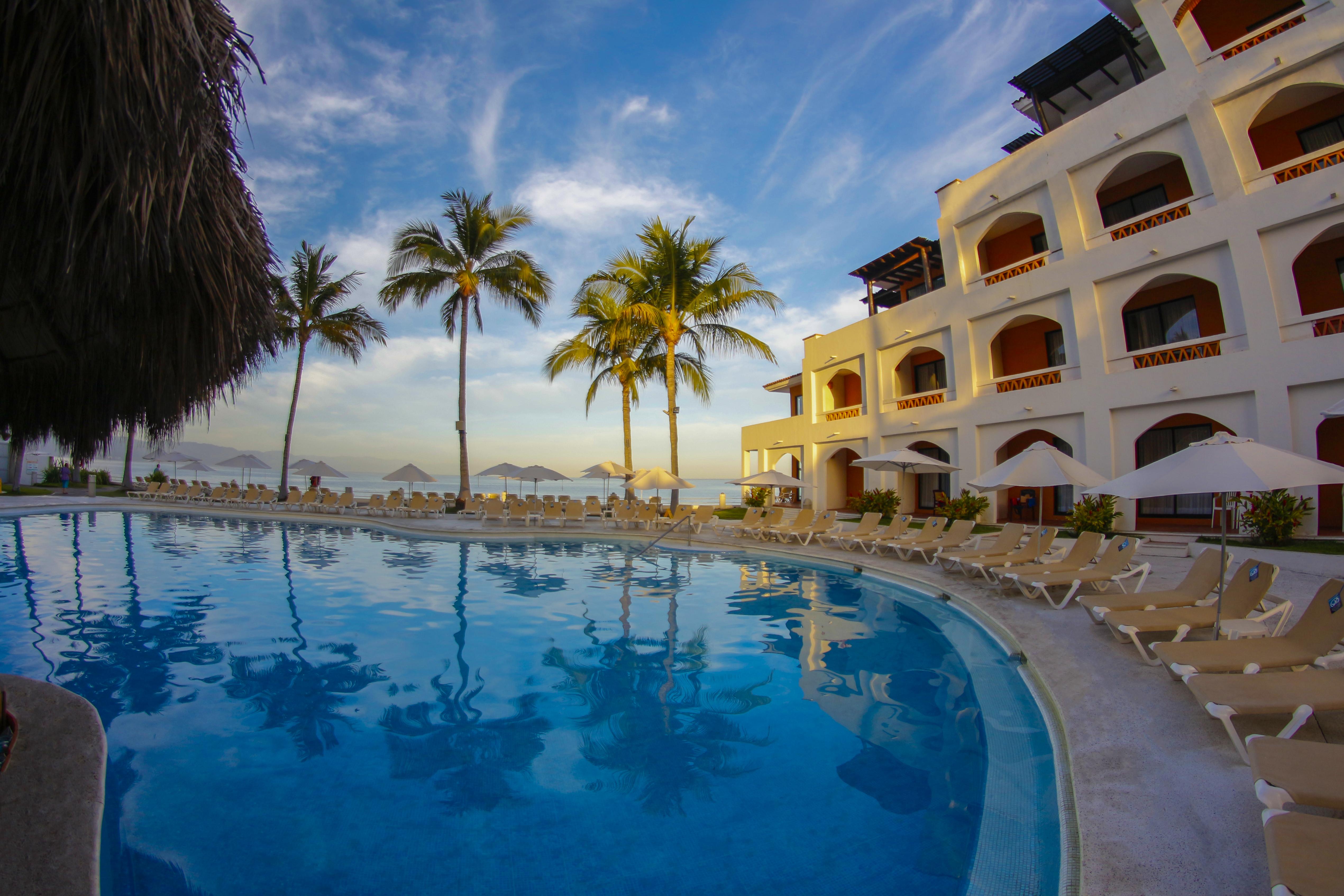 Plaza Pelicanos Club Beach Resort All Inclusive Puerto Vallarta Exteriör bild