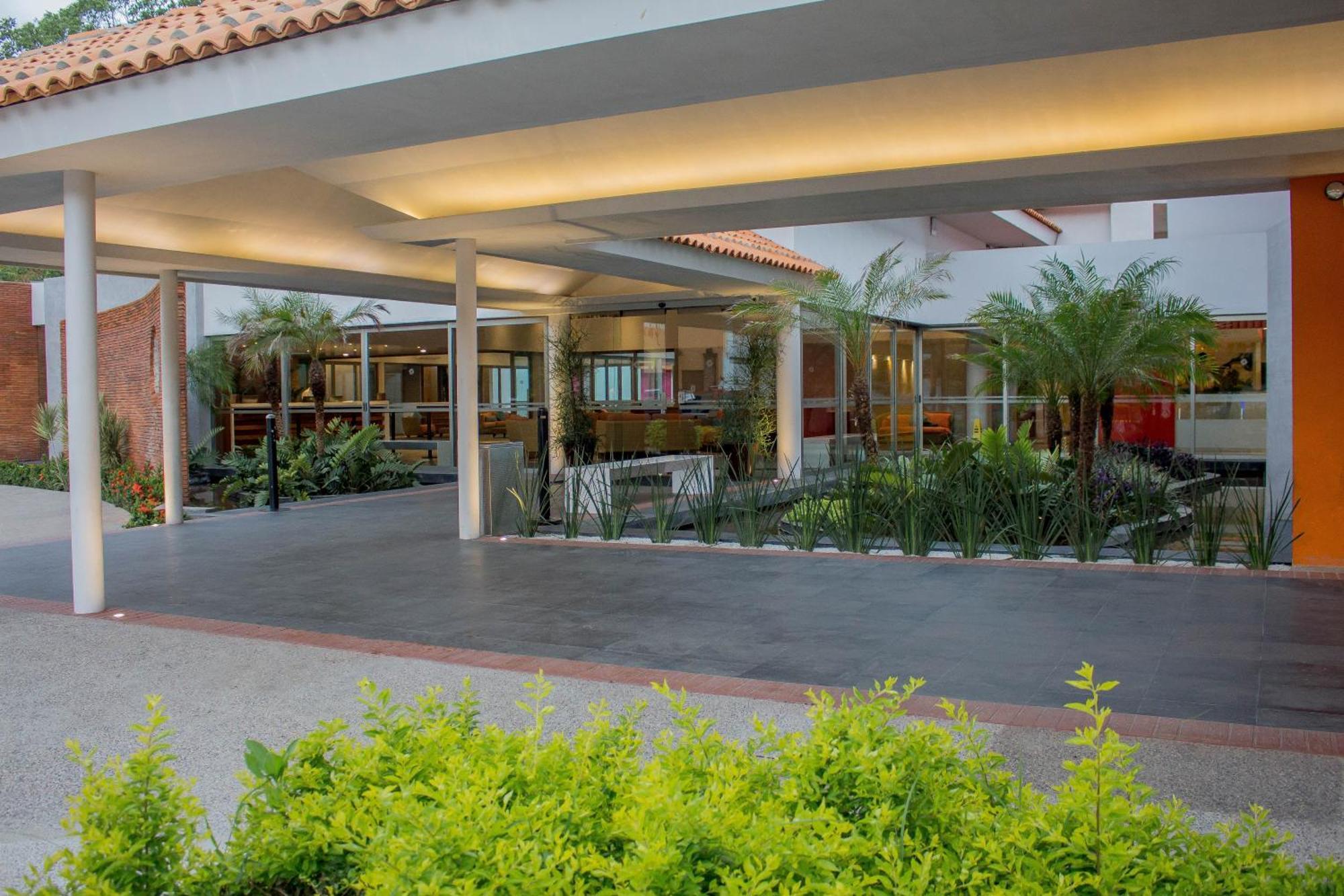 Plaza Pelicanos Club Beach Resort All Inclusive Puerto Vallarta Exteriör bild