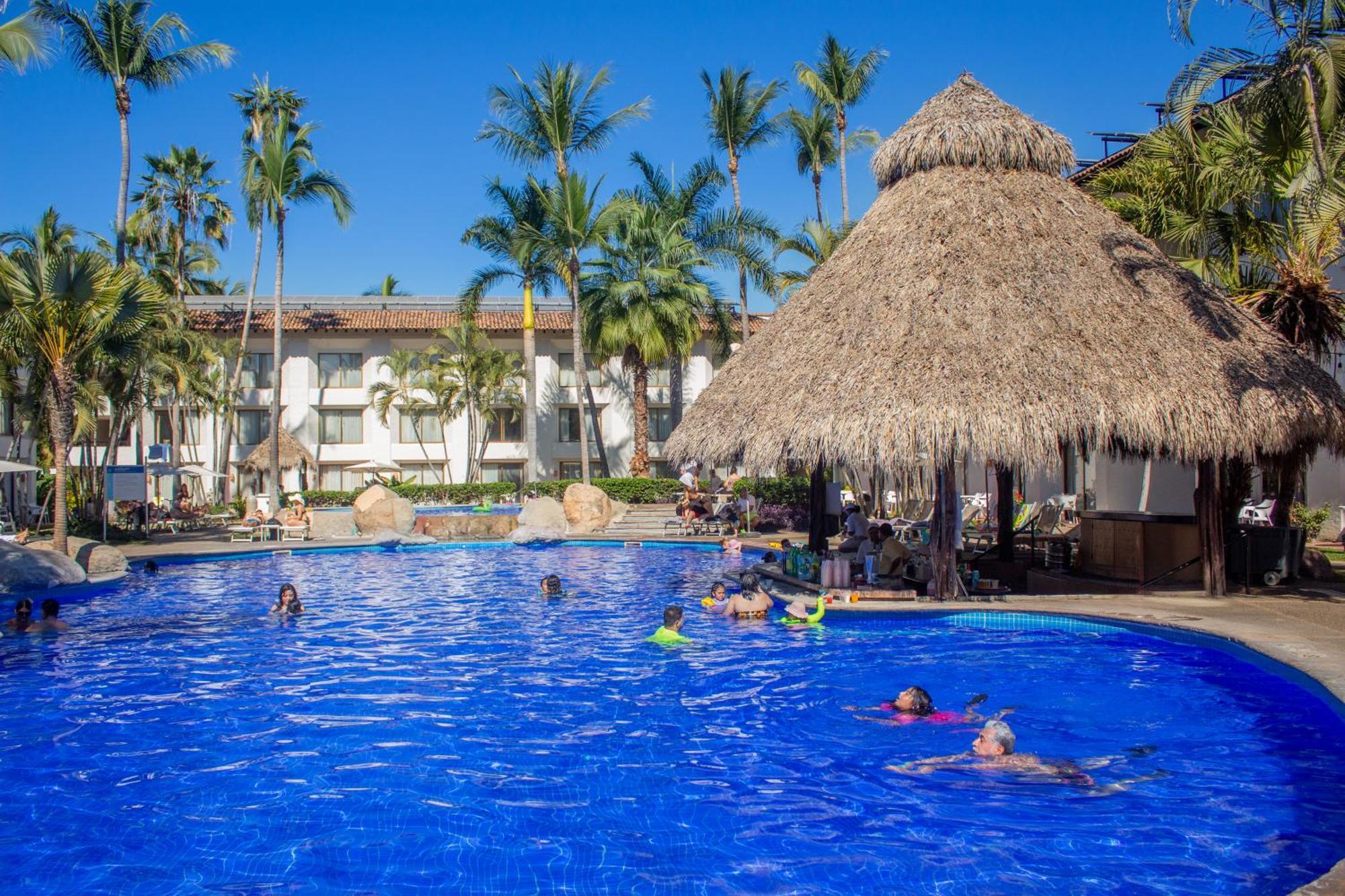 Plaza Pelicanos Club Beach Resort All Inclusive Puerto Vallarta Exteriör bild