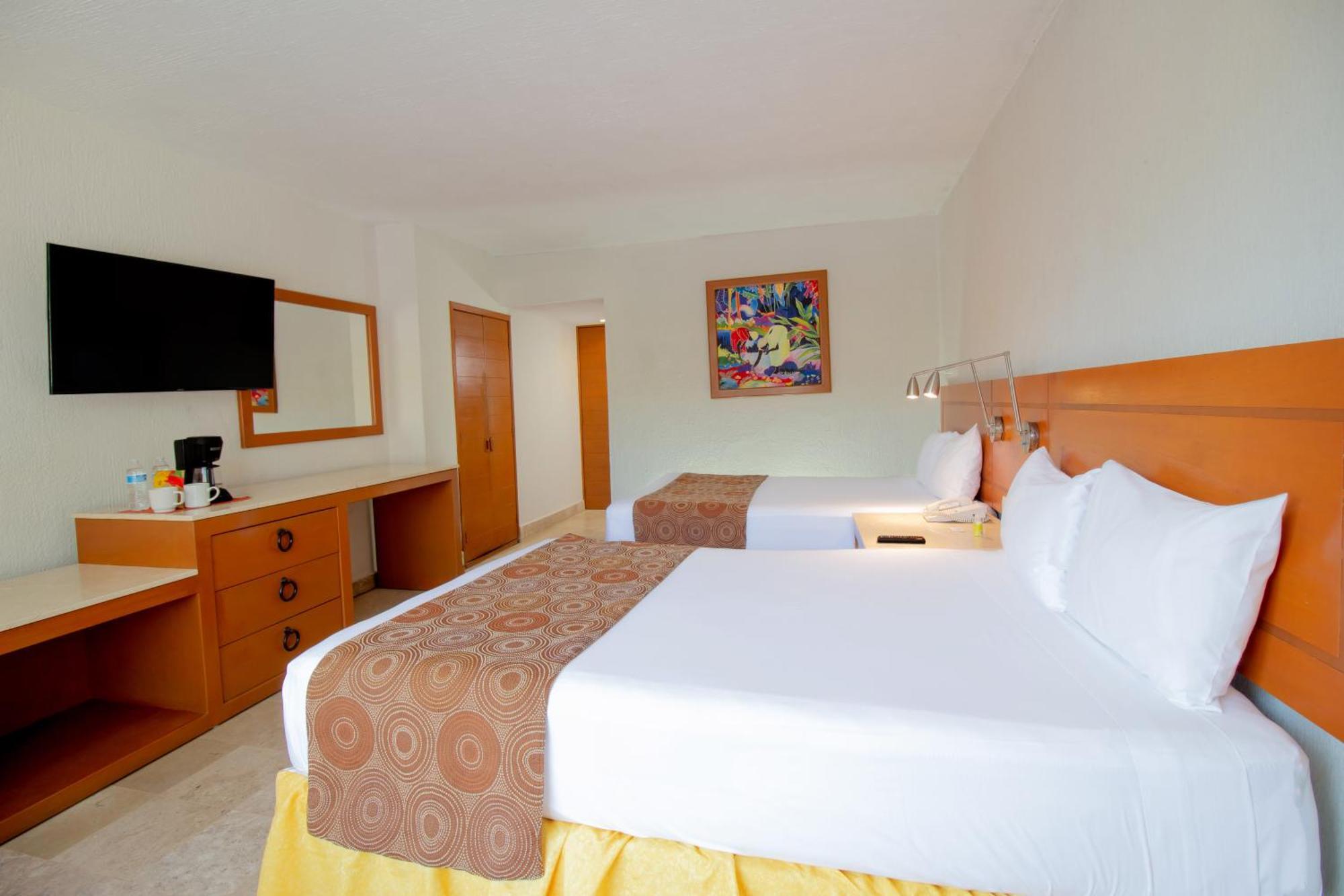 Plaza Pelicanos Club Beach Resort All Inclusive Puerto Vallarta Exteriör bild